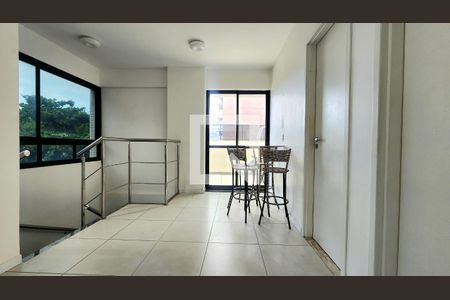 Sala 2 de apartamento para alugar com 2 quartos, 120m² em Ondina, Salvador