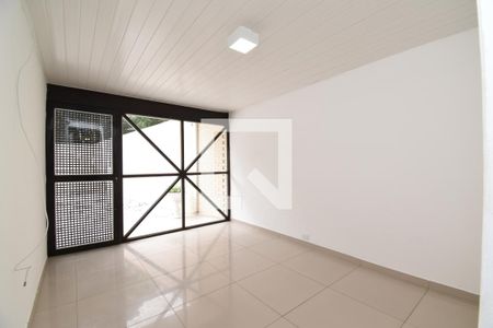 Suíte de casa para alugar com 4 quartos, 200m² em Jardim Social, Curitiba