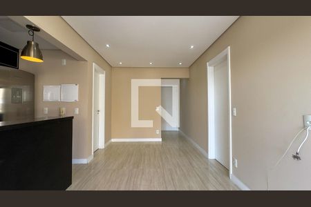 Sala de apartamento para alugar com 1 quarto, 50m² em Jardim Aeroporto, São Paulo