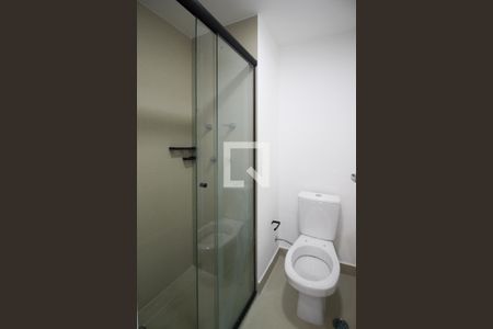 Banheiro de apartamento para alugar com 1 quarto, 32m² em Indianópolis, São Paulo