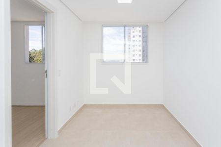 Sala de apartamento à venda com 2 quartos, 34m² em Usina Piratininga, São Paulo