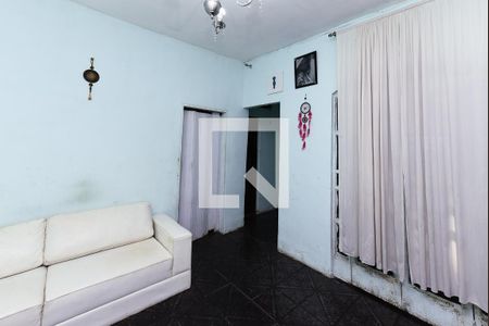Casa para alugar com 2 quartos, 170m² em Industrial, Contagem