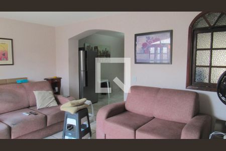 Sala de casa à venda com 4 quartos, 205m² em Pestana, Osasco