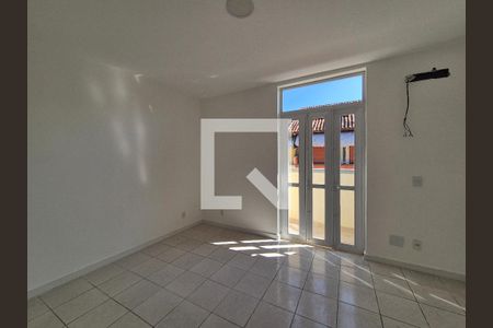 Casa de Condomínio à venda com 3 quartos, 200m² em Recreio dos Bandeirantes, Rio de Janeiro