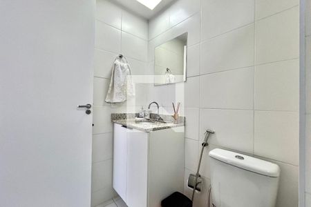 Banheiro da Suíte de apartamento para alugar com 1 quarto, 24m² em Vila Clementino, São Paulo