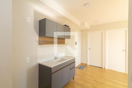 Sala/Cozinha de apartamento para alugar com 2 quartos, 35m² em Conjunto Habitacional Santa Etelvina Iii, São Paulo