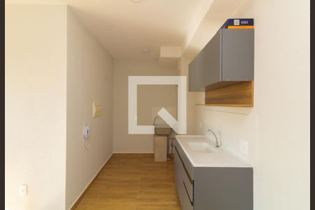 Sala/Cozinha de apartamento para alugar com 2 quartos, 35m² em Conjunto Habitacional Santa Etelvina Iii, São Paulo