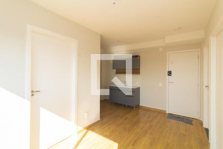 Sala/Cozinha de apartamento para alugar com 2 quartos, 35m² em Conjunto Habitacional Santa Etelvina Iii, São Paulo