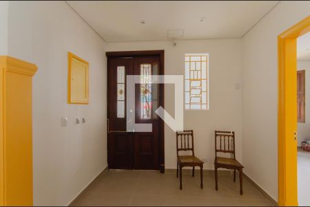 Entrada de casa para alugar com 4 quartos, 300m² em Vila Clementino, São Paulo