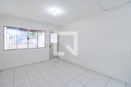 Casa à venda com 4 quartos, 114m² em Jardim Olinda, São Paulo