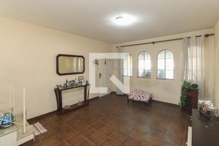 Sala de casa à venda com 4 quartos, 178m² em Vila Medeiros, São Paulo