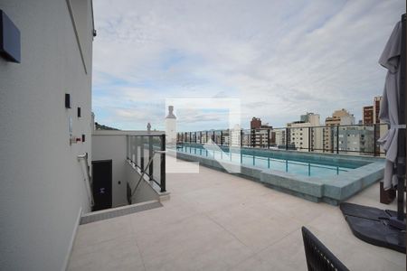 Piscina de kitnet/studio para alugar com 1 quarto, 35m² em Centro, Florianópolis