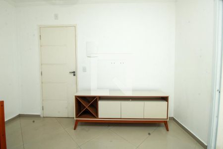 Sala de apartamento para alugar com 2 quartos, 44m² em Vila Guarará, Santo André