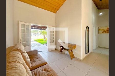 Sala de TV de casa para alugar com 3 quartos, 100m² em Ingleses Norte, Florianópolis