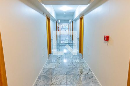 corredor de kitnet/studio à venda com 1 quarto, 19m² em Pampulha, Belo Horizonte