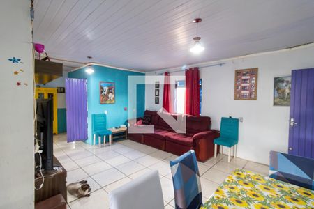 Sala de casa à venda com 5 quartos, 150m² em Belém Velho, Porto Alegre