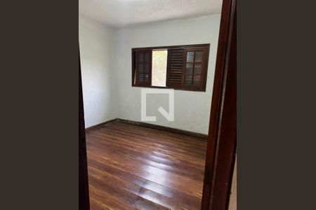 Casa para alugar com 5 quartos, 800m² em Vila Saltinho, Campinas