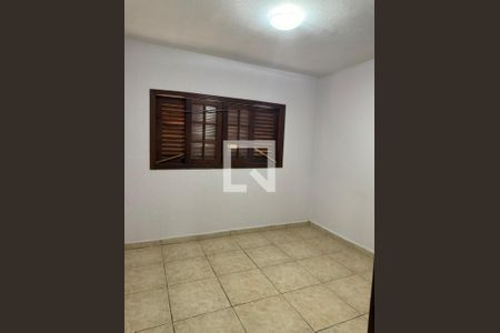 Casa para alugar com 5 quartos, 800m² em Vila Saltinho, Campinas