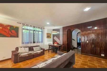 Sala de casa para alugar com 6 quartos, 300m² em Jardim Centenario, Guarujá