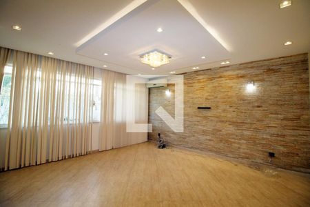 Casa à venda com 4 quartos, 247m² em Vila da Penha, Rio de Janeiro