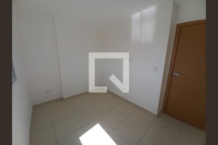 Quarto 1 de apartamento para alugar com 2 quartos, 46m² em Parque Sao Vicente, São Vicente