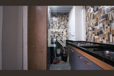 Sala/Cozinha de apartamento para alugar com 2 quartos, 32m² em Parque São Lourenço, São Paulo