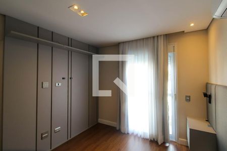 Quarto Suíte de casa para alugar com 3 quartos, 360m² em Jardim Avelino, São Paulo