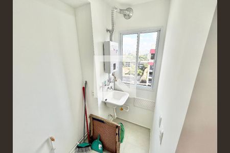 Cozinha e Área de Serviço de apartamento para alugar com 2 quartos, 36m² em Santana, São Paulo