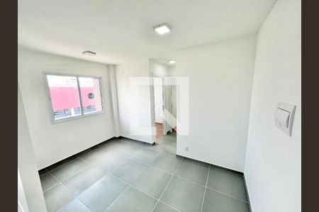 Sala/Cozinha de apartamento para alugar com 2 quartos, 36m² em Santana, São Paulo