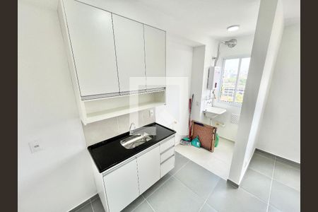 Cozinha e Área de Serviço de apartamento para alugar com 2 quartos, 36m² em Santana, São Paulo
