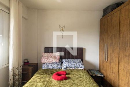 Quarto 2 de apartamento para alugar com 2 quartos, 75m² em Boqueirão, Curitiba