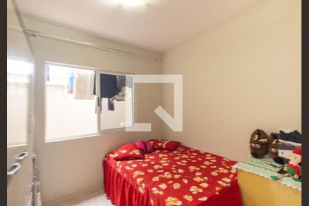 Quarto 1 de apartamento para alugar com 2 quartos, 75m² em Boqueirão, Curitiba