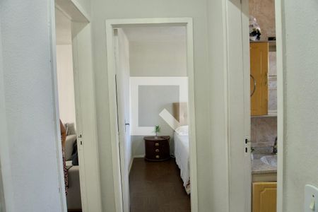 Corredor de apartamento à venda com 3 quartos, 110m² em Conjunto California, Belo Horizonte