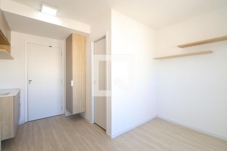 Quarto/Sala/Cozinha de apartamento para alugar com 1 quarto, 19m² em Água Branca, São Paulo