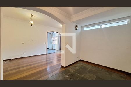 Sala de casa para alugar com 3 quartos, 340m² em Lapa, São Paulo