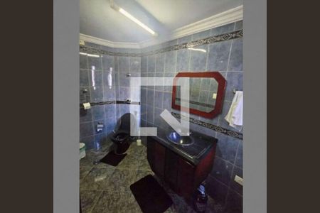 Casa à venda com 5 quartos, 350m² em Parque São Lucas, São Paulo