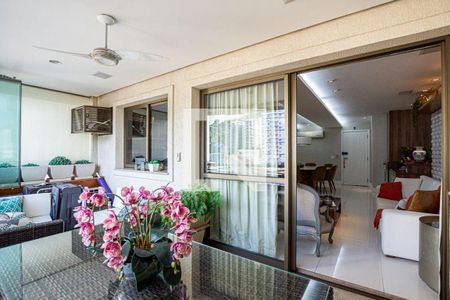 Apartamento à venda com 4 quartos, 141m² em Icaraí, Niterói