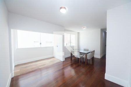 Sala de apartamento para alugar com 4 quartos, 130m² em Buritis, Belo Horizonte