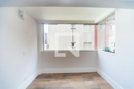 Sala de apartamento para alugar com 4 quartos, 130m² em Buritis, Belo Horizonte