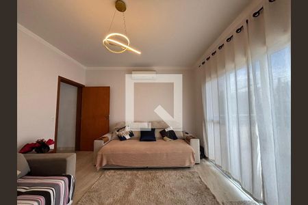 Casa à venda com 4 quartos, 315m² em Swiss Park, Campinas