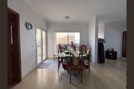 Casa à venda com 4 quartos, 315m² em Swiss Park, Campinas