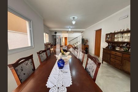 Casa à venda com 4 quartos, 315m² em Swiss Park, Campinas