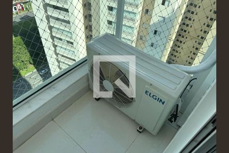 Apartamento para alugar com 2 quartos, 82m² em Jardim das Colinas, São José dos Campos