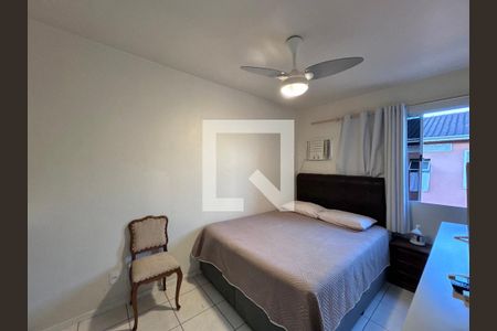 Suite  de casa de condomínio à venda com 3 quartos, 120m² em Vargem Pequena, Rio de Janeiro