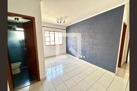 Sala de apartamento para alugar com 2 quartos, 60m² em Jardim Rosa de Franca, Guarulhos