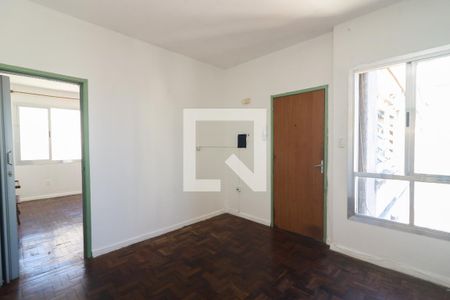 Sala de apartamento para alugar com 1 quarto, 35m² em Centro Histórico, Porto Alegre