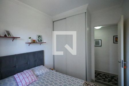 Quarto 1 de apartamento à venda com 2 quartos, 42m² em Canhema, Diadema