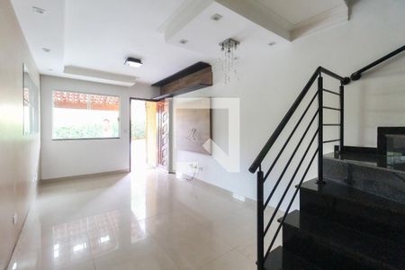 Sala de casa à venda com 2 quartos, 67m² em Vila Taquari, São Paulo