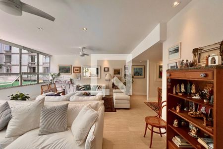 Sala de apartamento à venda com 3 quartos, 144m² em Copacabana, Rio de Janeiro