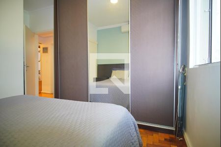 Suíte 1 de apartamento para alugar com 2 quartos, 76m² em Rio Branco, Porto Alegre